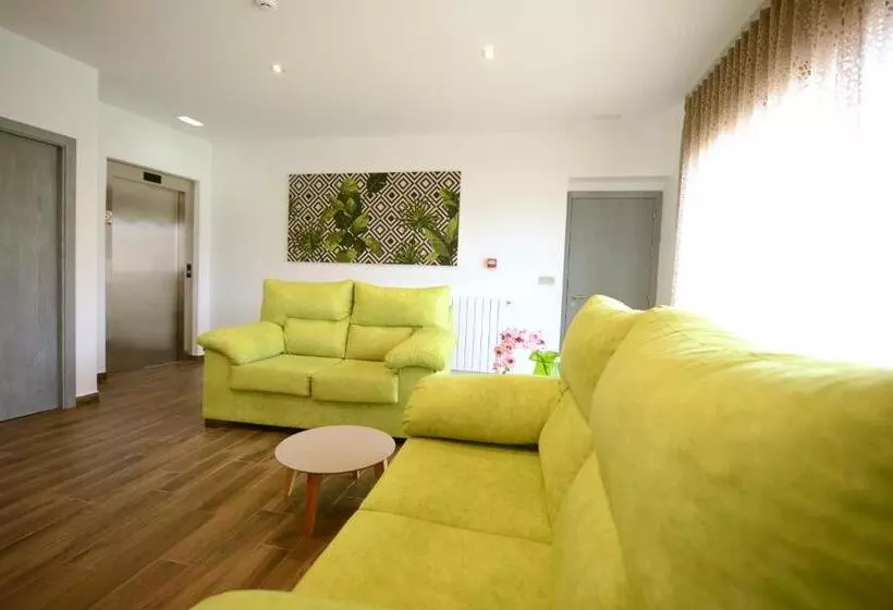 Hotel Duque De Calabria