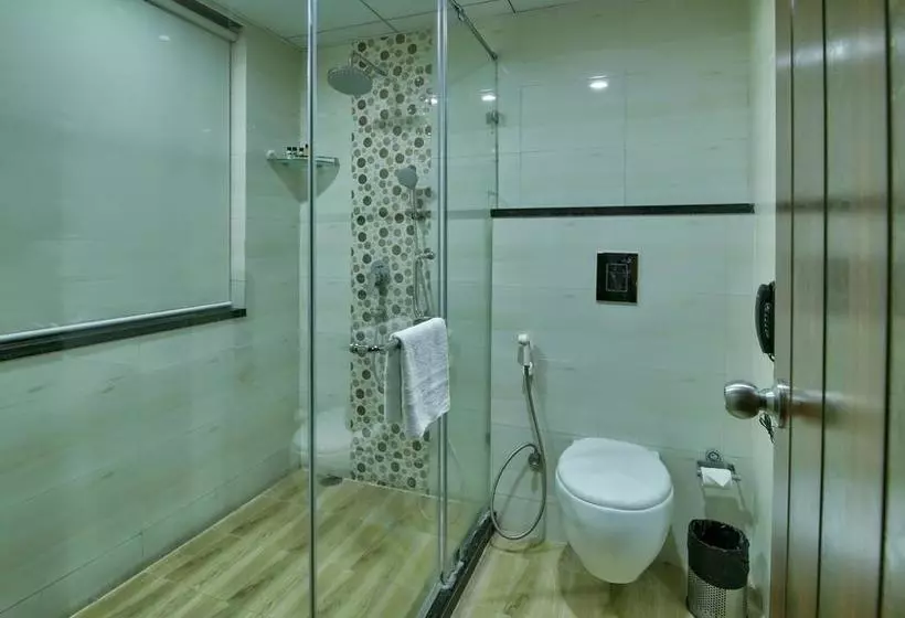 ホテル Polo Inn & Suites