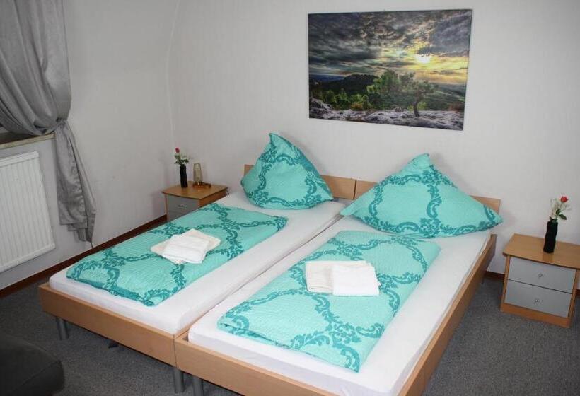 בית מלון כפרי Restaurant Balkan