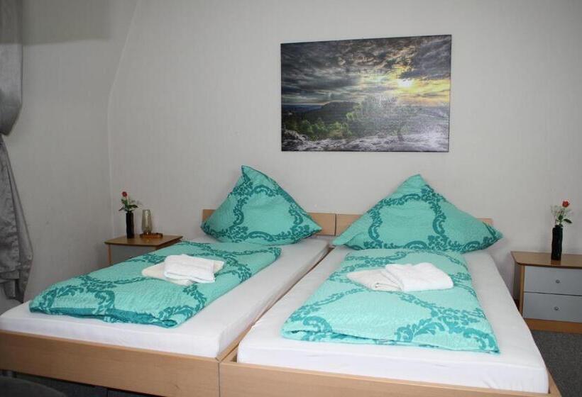 בית מלון כפרי Restaurant Balkan