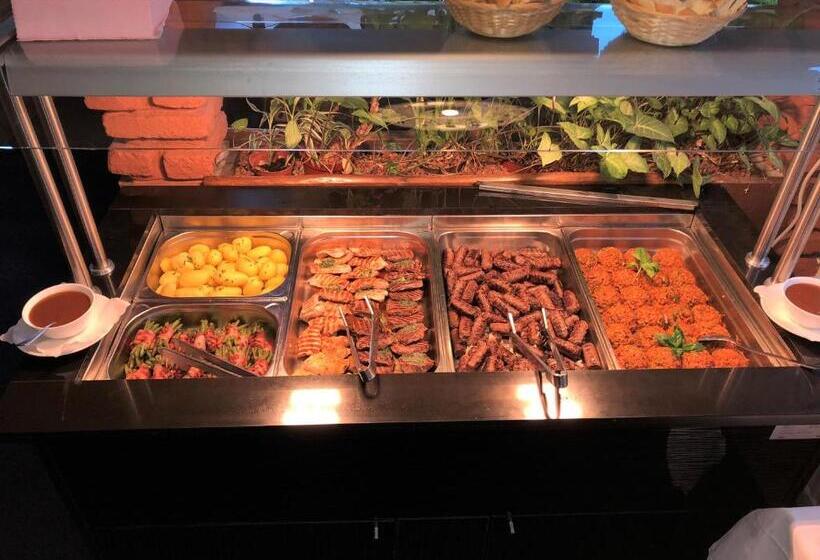 בית מלון כפרי Restaurant Balkan