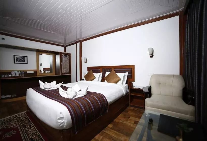 ホテル Sikkim Tourist Centre