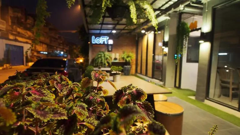 Motelli Loft 21 Apartment Romklao