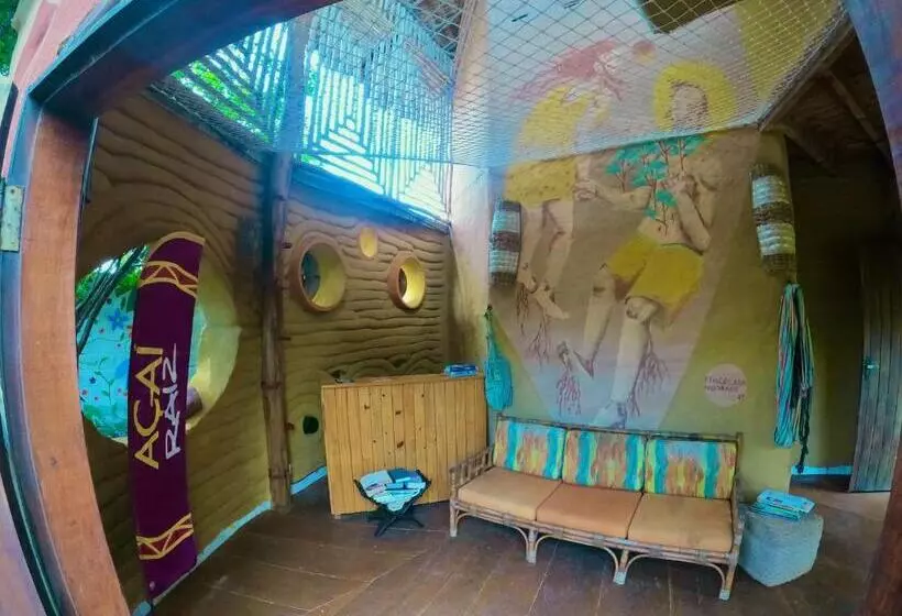 Raízes Eco Hostel