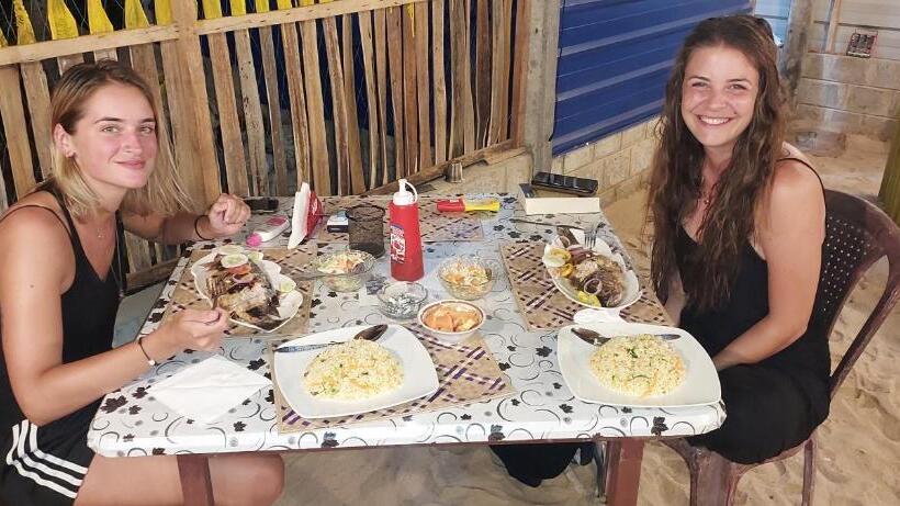 민박 Nilaveli Beach Rooms