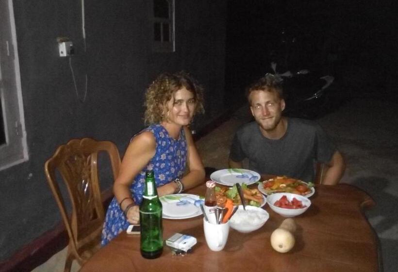 민박 Nilaveli Beach Rooms