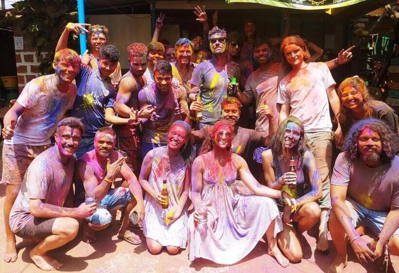 Happy Panda Hostel Arambol Goa