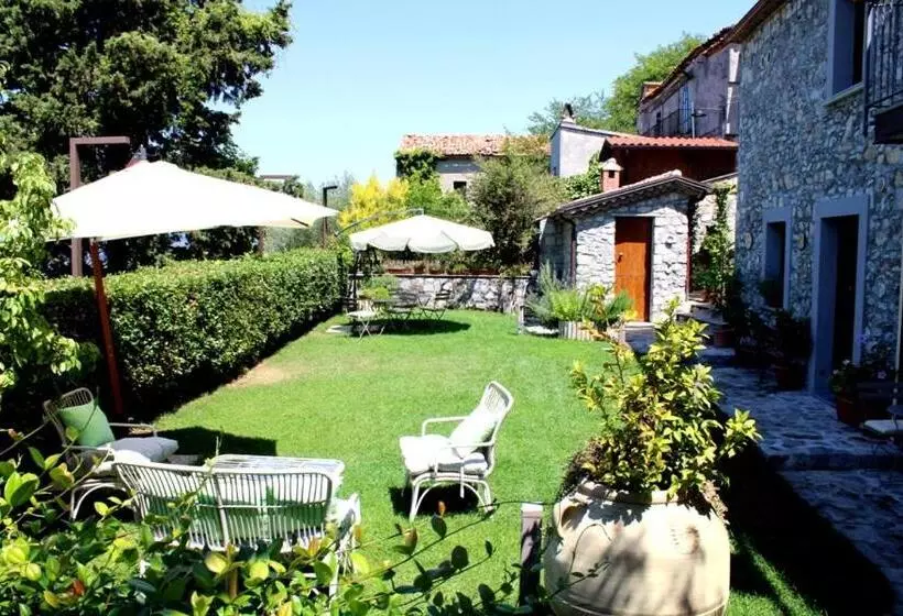 Hotelli Il Borgo Ospitale   Albergo Diffuso