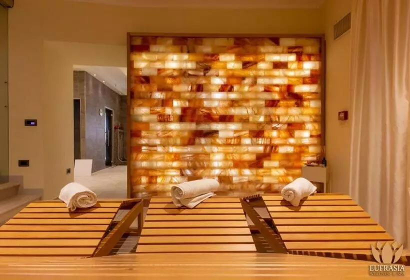 Hotelli Il Borgo Ospitale   Albergo Diffuso