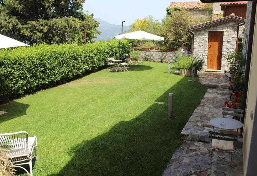 בית מלון כפרי Il Borgo Ospitale   Albergo Diffuso