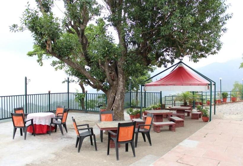 ホテル Jharipani Castle