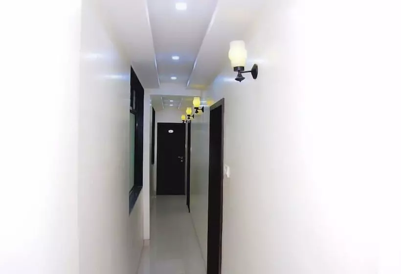 هتل Kalpadeep Inn