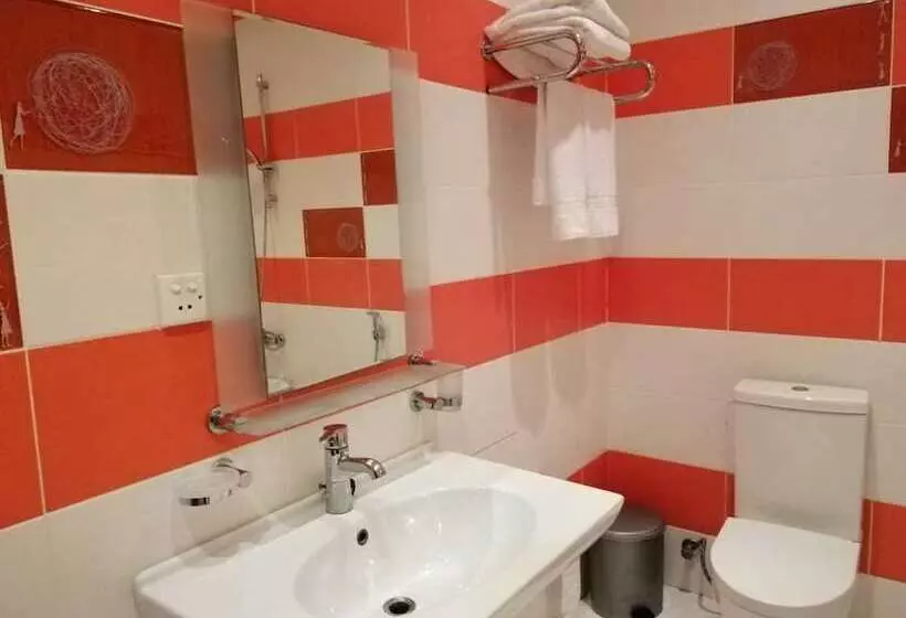 Hotel Khazar Golden Beach