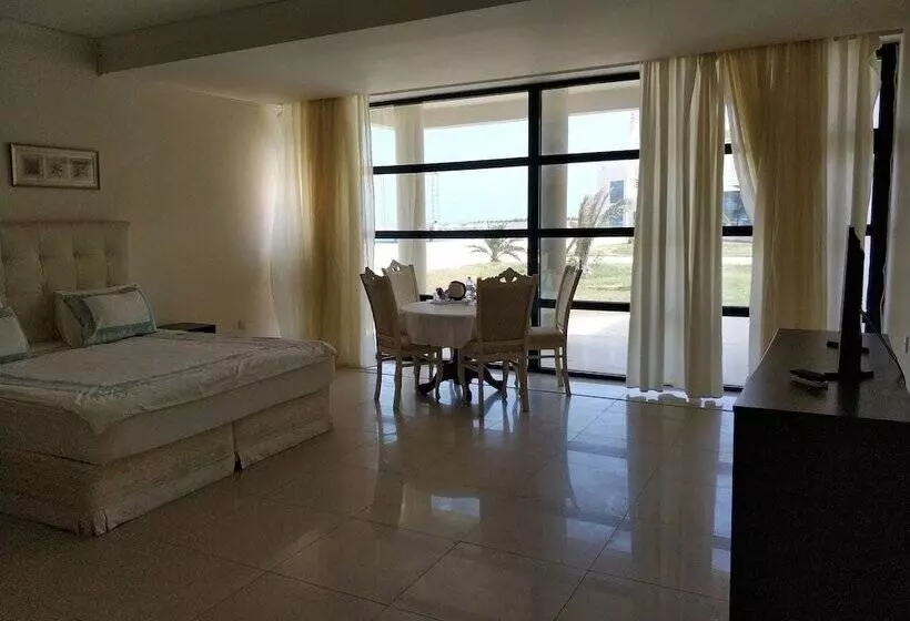 Hotel Khazar Golden Beach