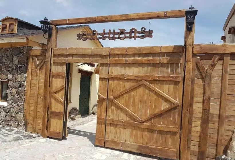 هتل Bashinjaghyan