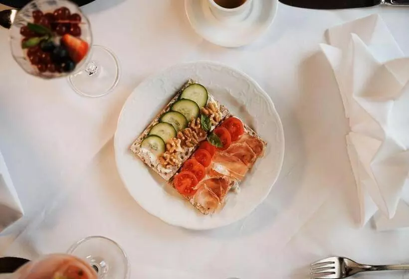 Hotelli Pension Panorama