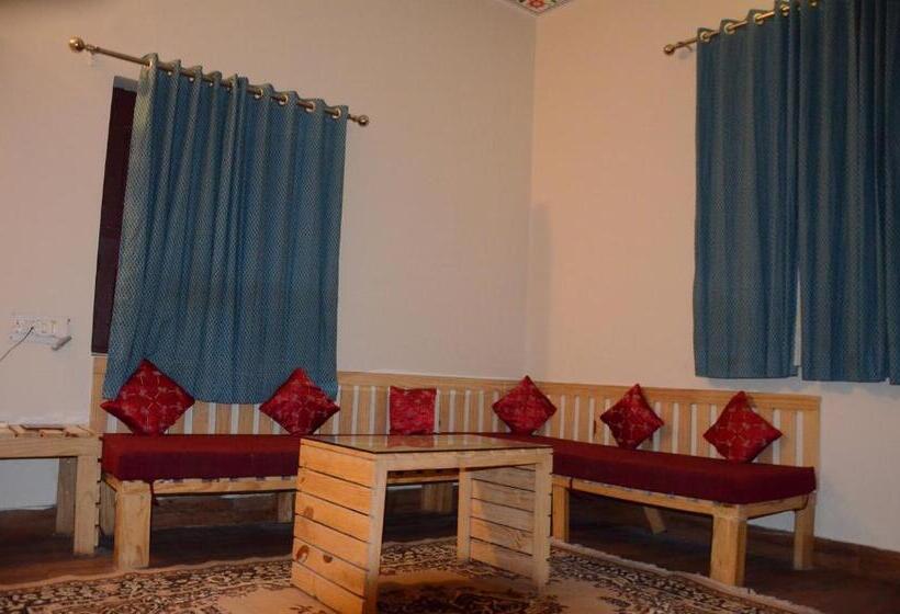 Отель Sparrow Inn Ankur