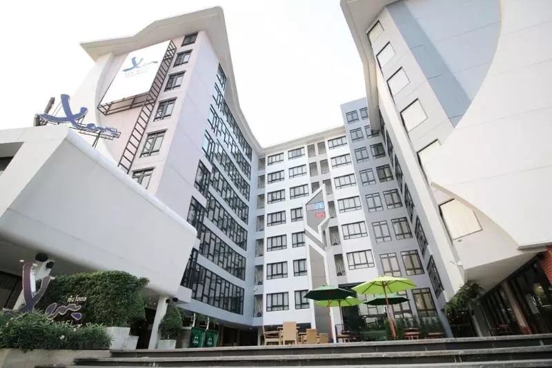 Xen Hotel Nakhon Pathom   Sha Plus