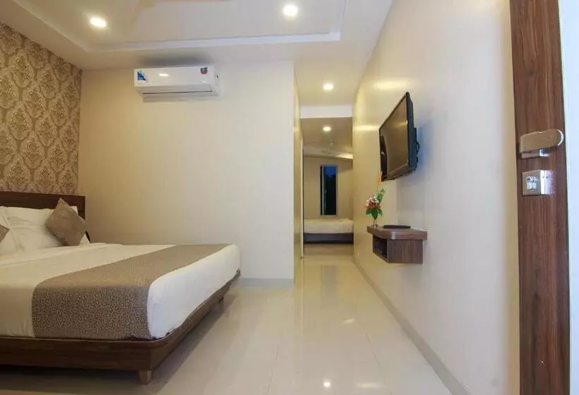 Strand Resort