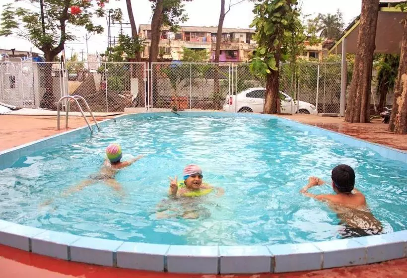 Sunshine Resort