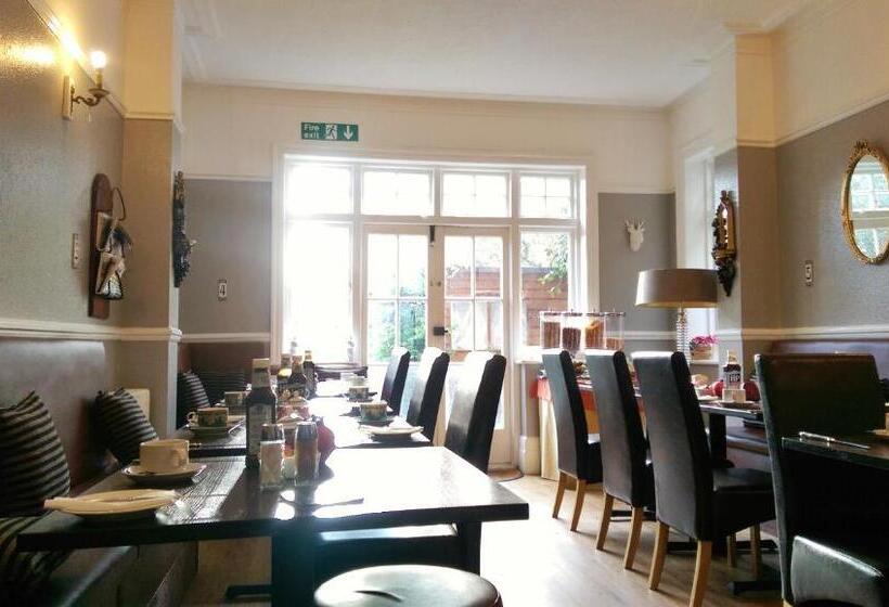 호텔 Glendevon House