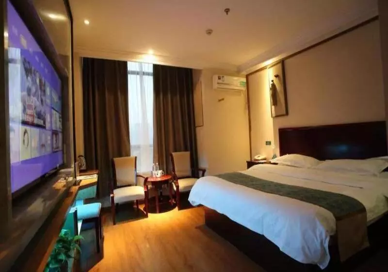 Hotelli Greentree Inn Jiangsu Wuxi Yangjian Xihu Road Express