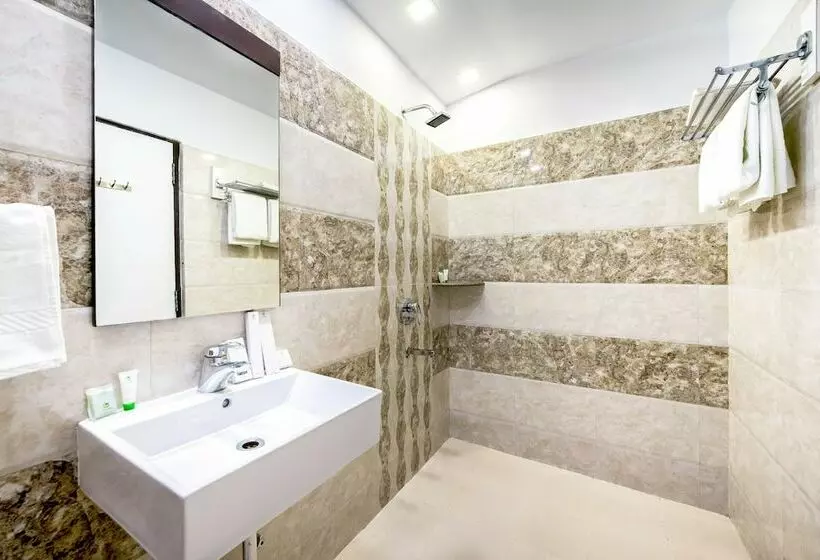 ホテル Itsy By Treebo  Jai Ambe Maa