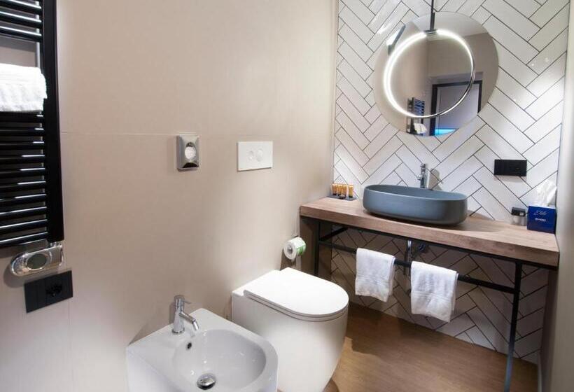 Meg Lifestyle Hotel & Apartaments