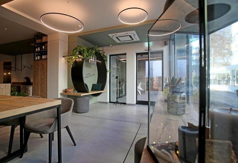 Meg Lifestyle Hotel & Apartaments