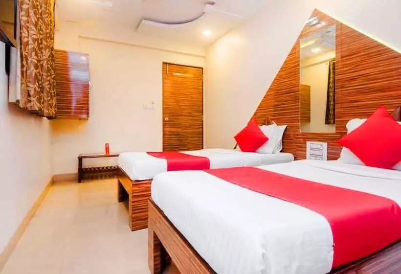 ホテル New Elite Inn   Near Midc Turbhe Navi Mumbai