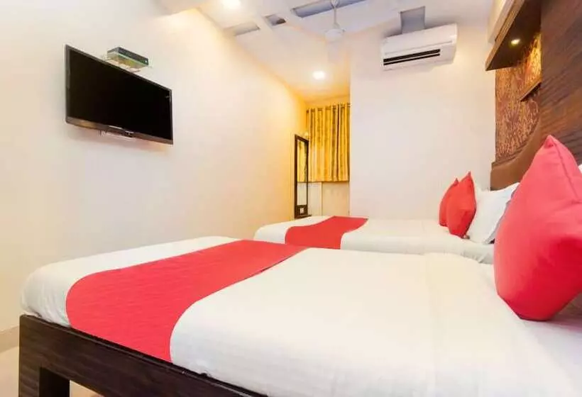 ホテル New Elite Inn   Near Midc Turbhe Navi Mumbai
