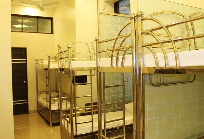 Отель New Elite Inn Near Midc Turbhe Navi Mumbai