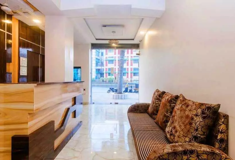 ホテル New Elite Inn   Near Midc Turbhe Navi Mumbai