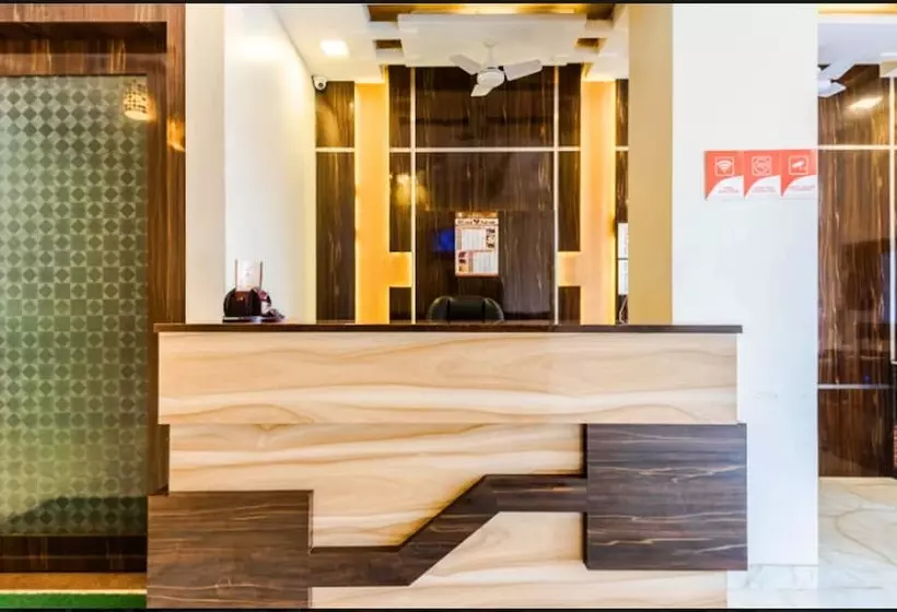 ホテル New Elite Inn   Near Midc Turbhe Navi Mumbai