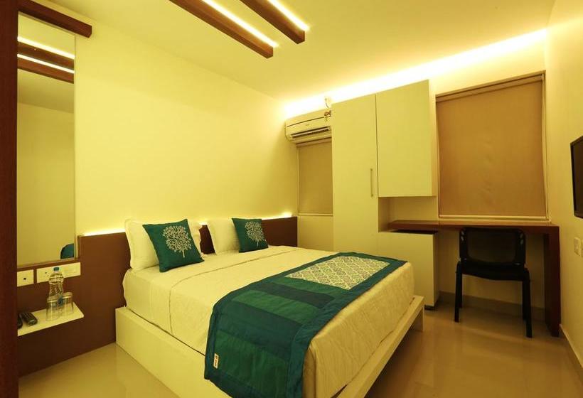 Hotell Oyo Rooms Main Road Sulthan Bathery Chungham Junction