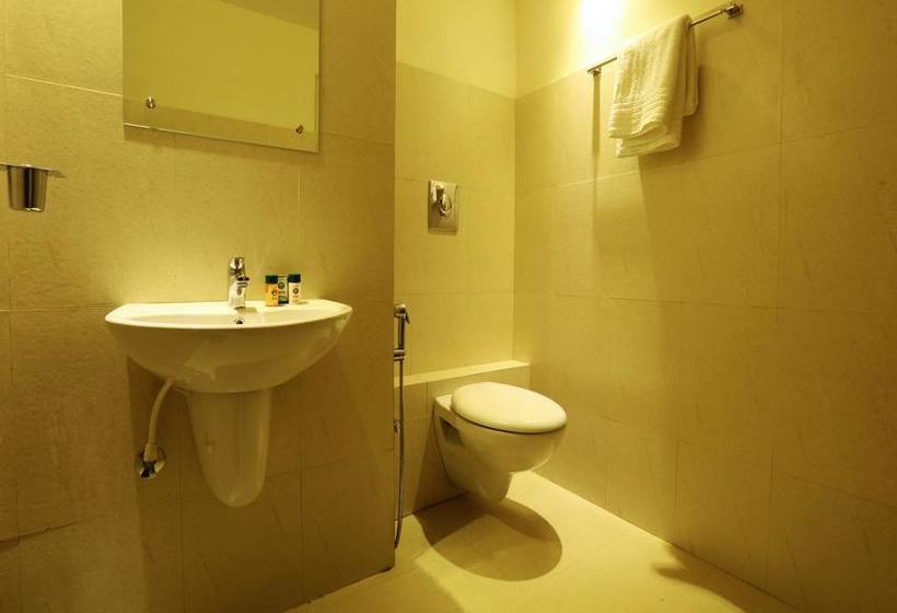 Hotell Oyo Rooms Main Road Sulthan Bathery Chungham Junction