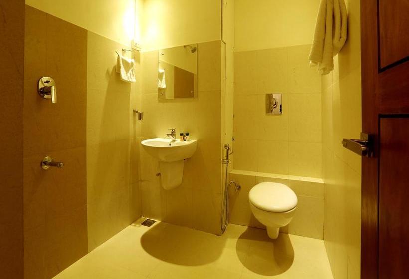 Hotell Oyo Rooms Main Road Sulthan Bathery Chungham Junction