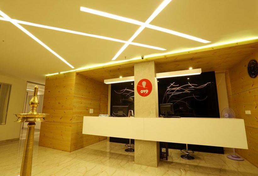 Hotell Oyo Rooms Main Road Sulthan Bathery Chungham Junction