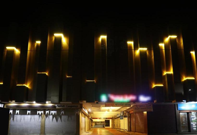 Hotell Oyo Rooms Main Road Sulthan Bathery Chungham Junction