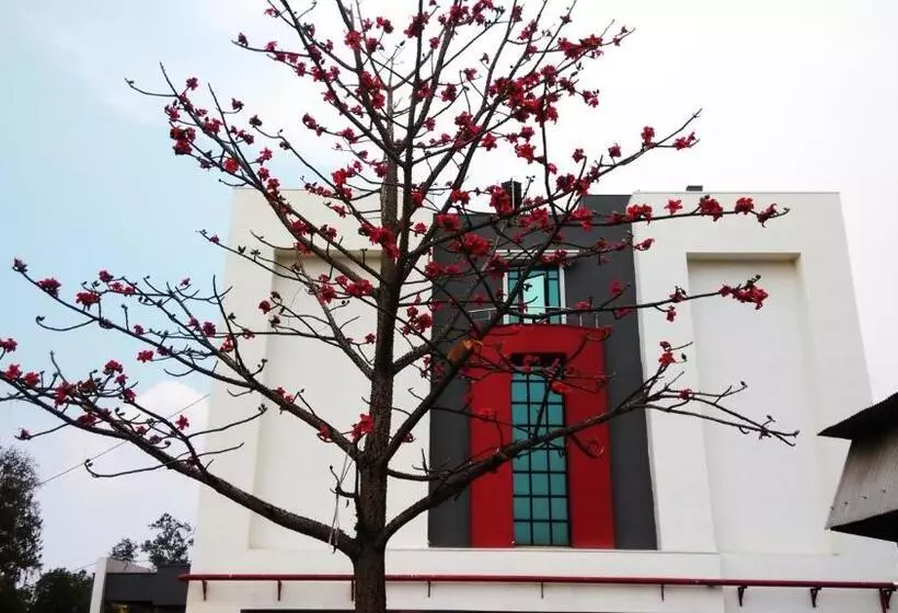 Max Hotels Jabalpur