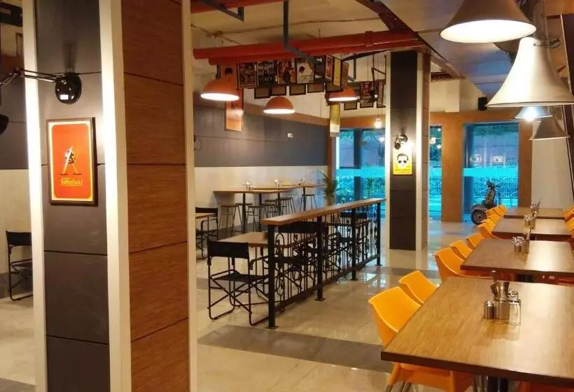 Max Hotels Jabalpur