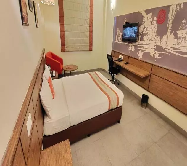 Max Hotels Jabalpur