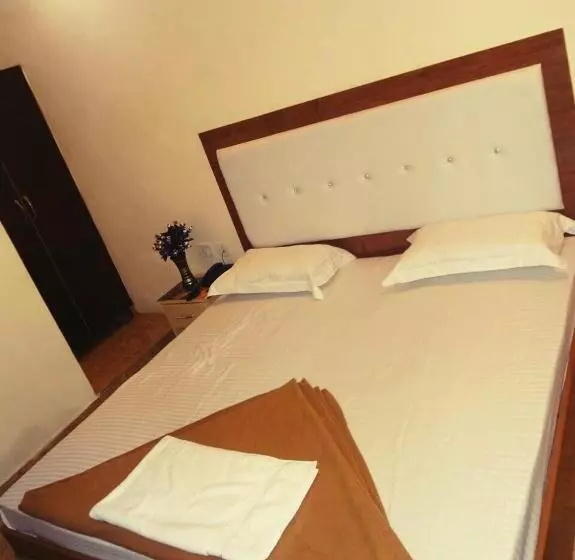 هتل Rattans Regency