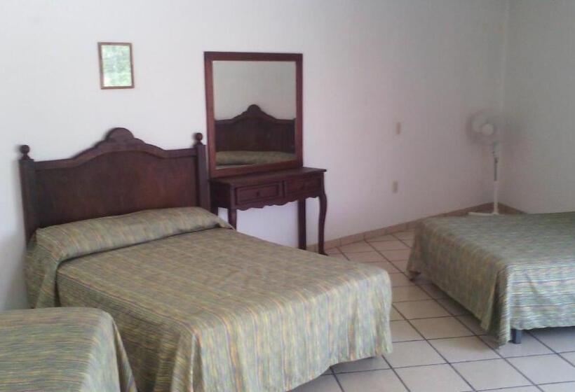 هتل Real De Cuautla