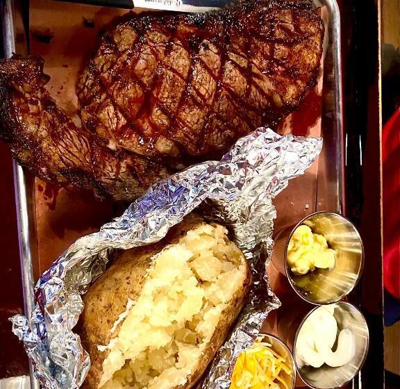 בית מלון כפרי The Inn On The River