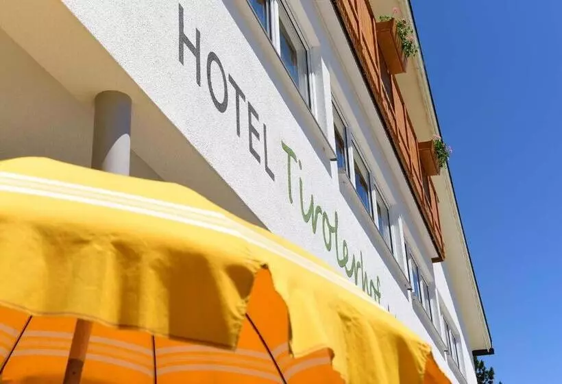 ホテル Tirolerhof