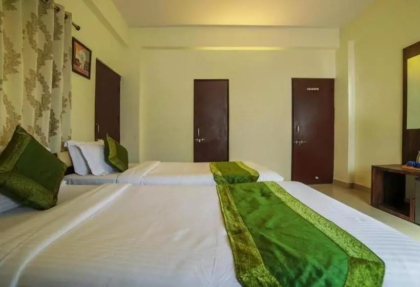 Hotelli Treebo Ivory House