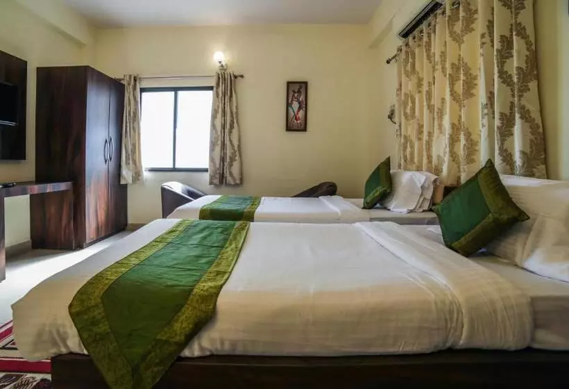 Hotelli Treebo Ivory House