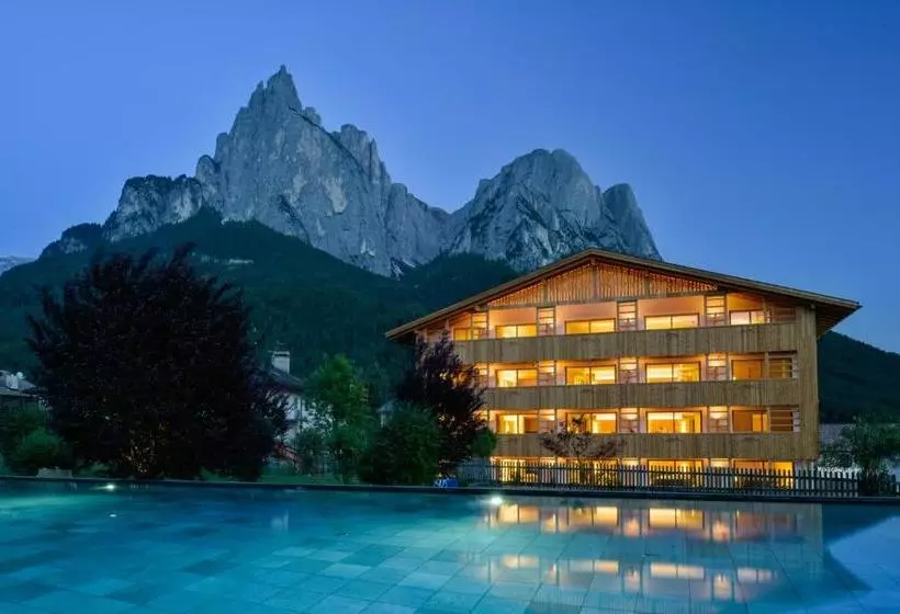 Artnatur Dolomites Hotel & Spa