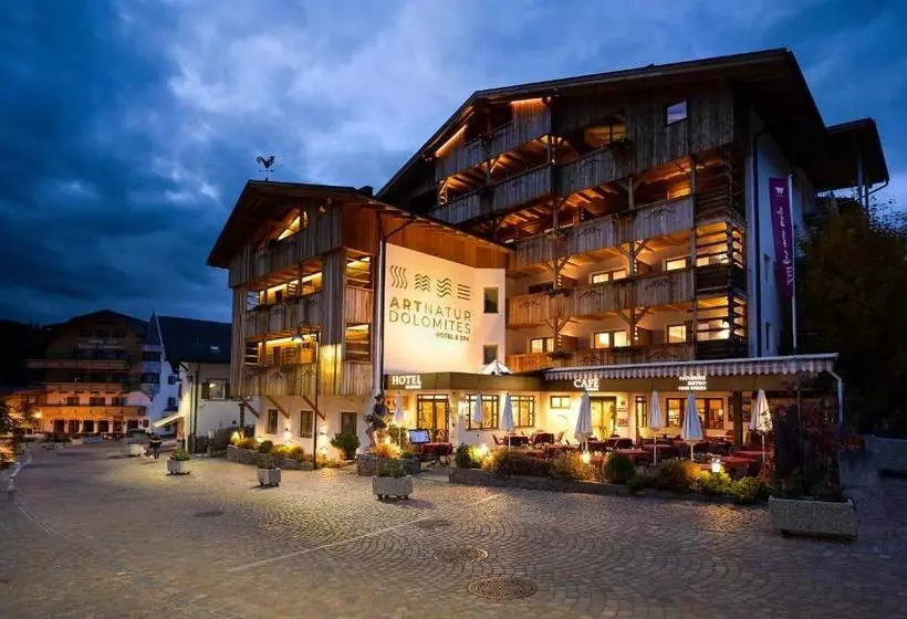 Artnatur Dolomites Hotel & Spa